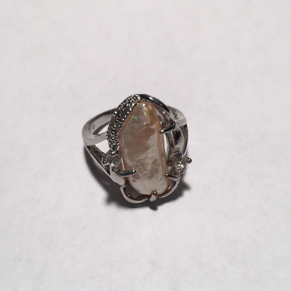 Capiz Pearl Ring